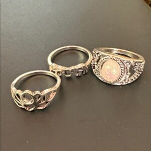Elegant Silver Ring Set